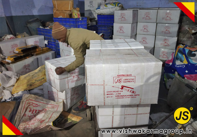 Grease Gun Components and Lubricating Equipments manufacturers exporters suppliers distributors in india punjab ludhiana